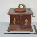 Tourne disque N°05