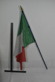 Drapeaux de taille moyenne – Image 7