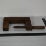 Serre joints en bois ancien N°02