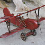 Avion N°02 biplan rouge