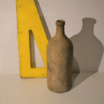 Bouteille en terre cuite N°03