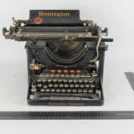 Machine à écrire N°05