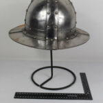 Casque N°08
