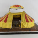 Modèle réduit cirque Pinder en tissus