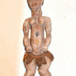 Statue Africaine N°677