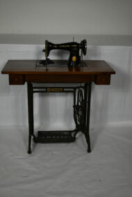 Machine à coudre N°01 – Image 2