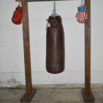 Sac de frappe/punching-bag avec portant