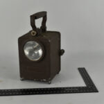 Lampe N°12 à pile / battery lamp
