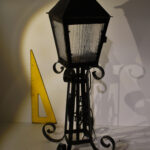 Lampe N°04 sur pied