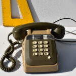 Téléphone N°19