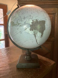 Globe terrestre N°02