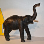 Eléphant N°01 en bois