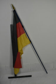 Drapeaux de taille moyenne – Image 12
