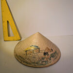 Chapeaux Asie N°74